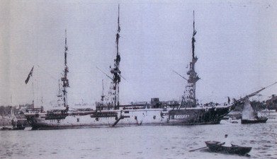軍艦エルトゥールル号の写真