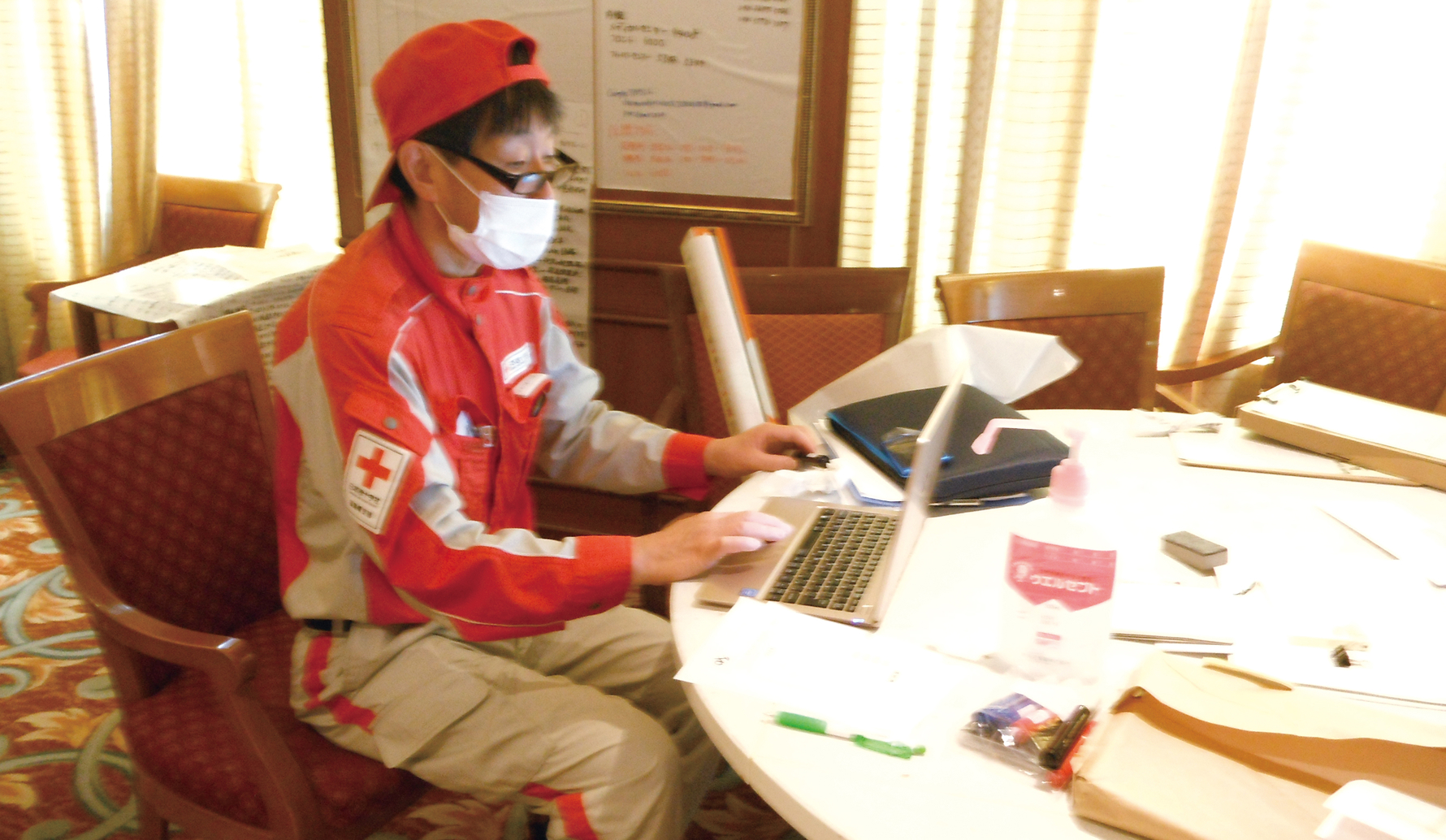 久保 芳宏（くぼ よしひろ）課長