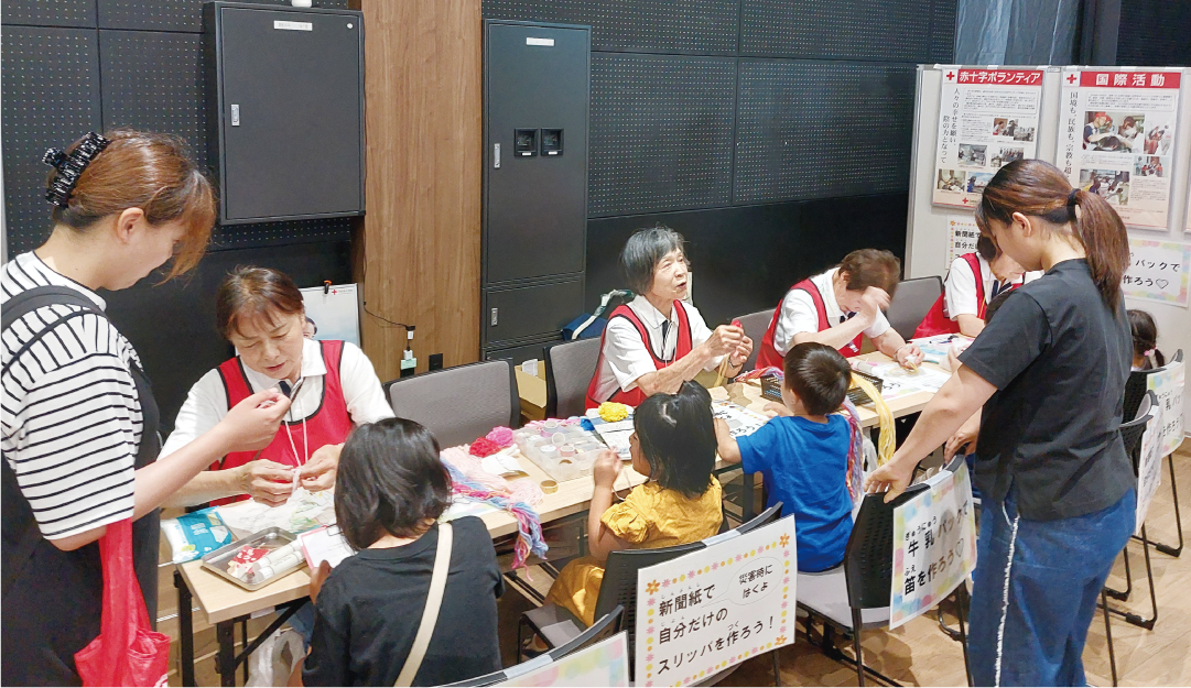 福井県　牛乳パックや新聞紙を使った防災グッズ作り