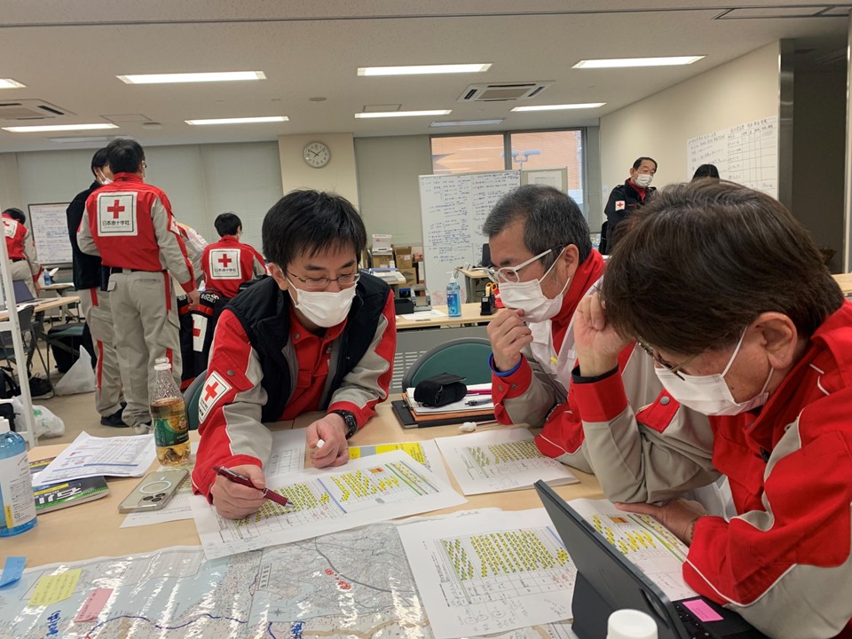 日赤災害医療コーディネートチームの活動風景.JPG