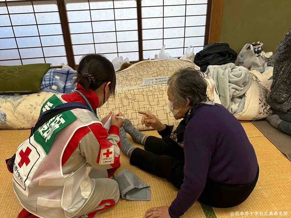 日本赤十字社広島県支部救護班第１班の避難所での活動1月11日1.jpg