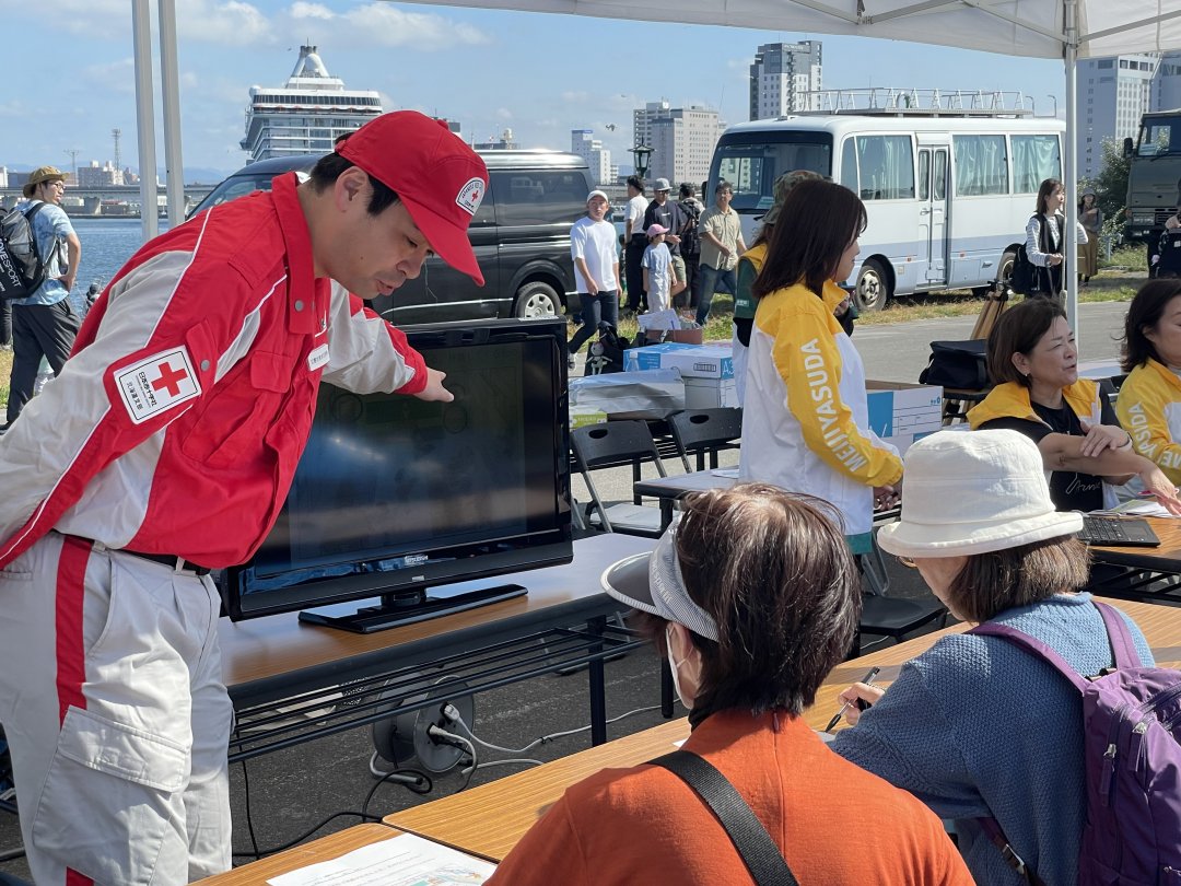 函館（赤十字フェス）