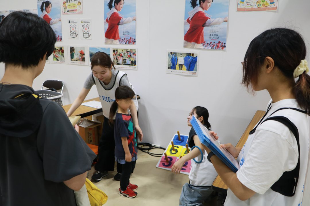 20260822_地区本部中央区一日赤十字デー_輪投げコーナー.JPG