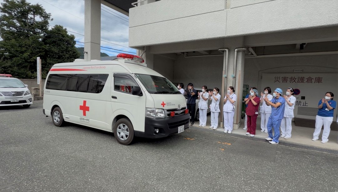 R8.熊本地震・救護班派遣_07明