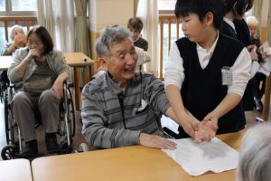 R1湯田小ハンドケア②