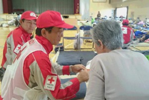 typhoon18_150911_322px