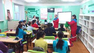 first aid training in school.jpg