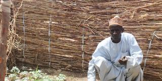 12人の子供たちと2人の妻と避難を余儀なくされたムサリ