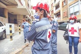 レバノン赤による物資配付や被害状況調査の様子4