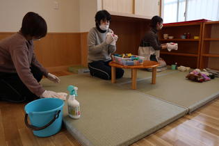 おもちゃなどもこまめに消毒