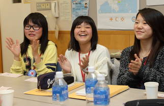 国際交流集会に参加した高校生2