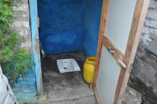 事業実施後清潔になったトイレ