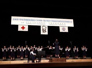 コーラス部による合唱の様子