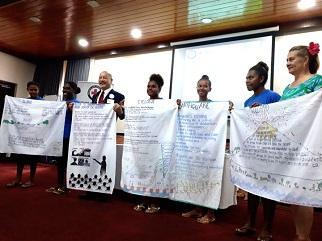 手作りした防災教材