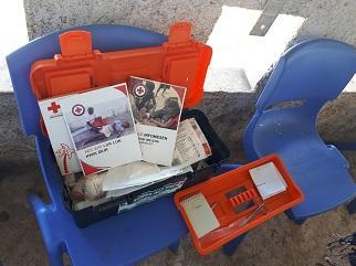 情報教育資材と救急箱