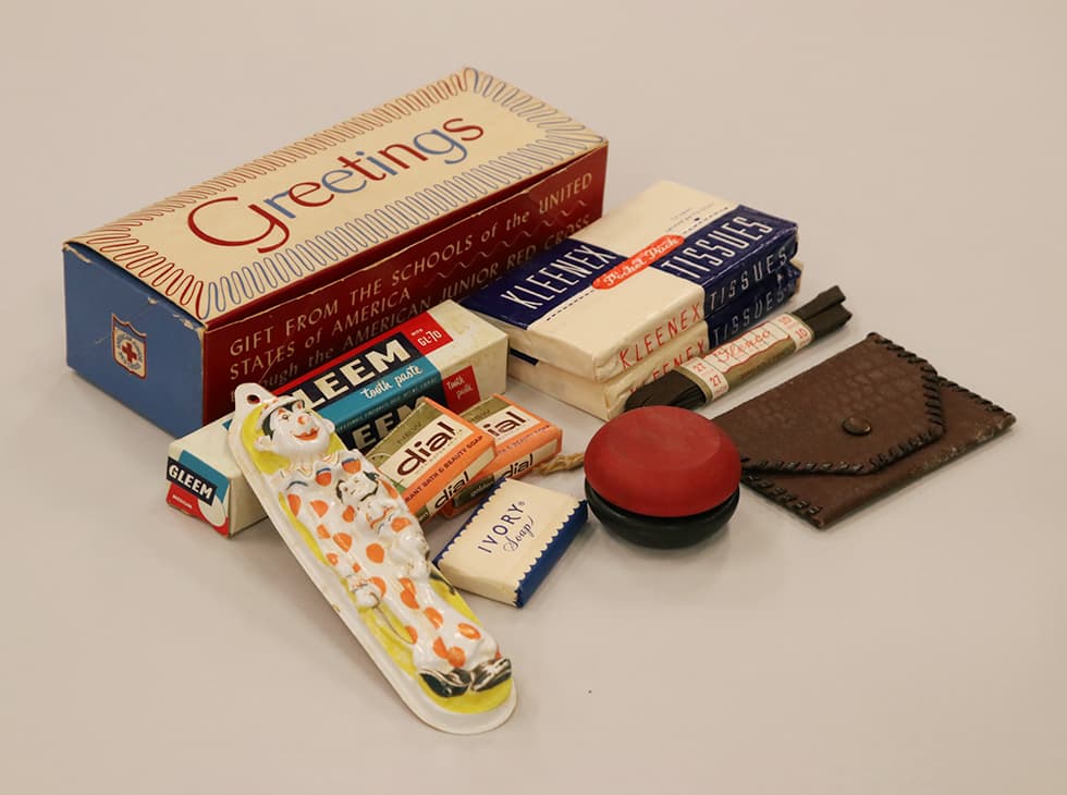 【おけい（1/2）】赤/青、各360ｇ≪リクエスト特割特価≫ しかけ絵本の基礎知識 Pop－Up - メッゲンドルファー：鎌倉の